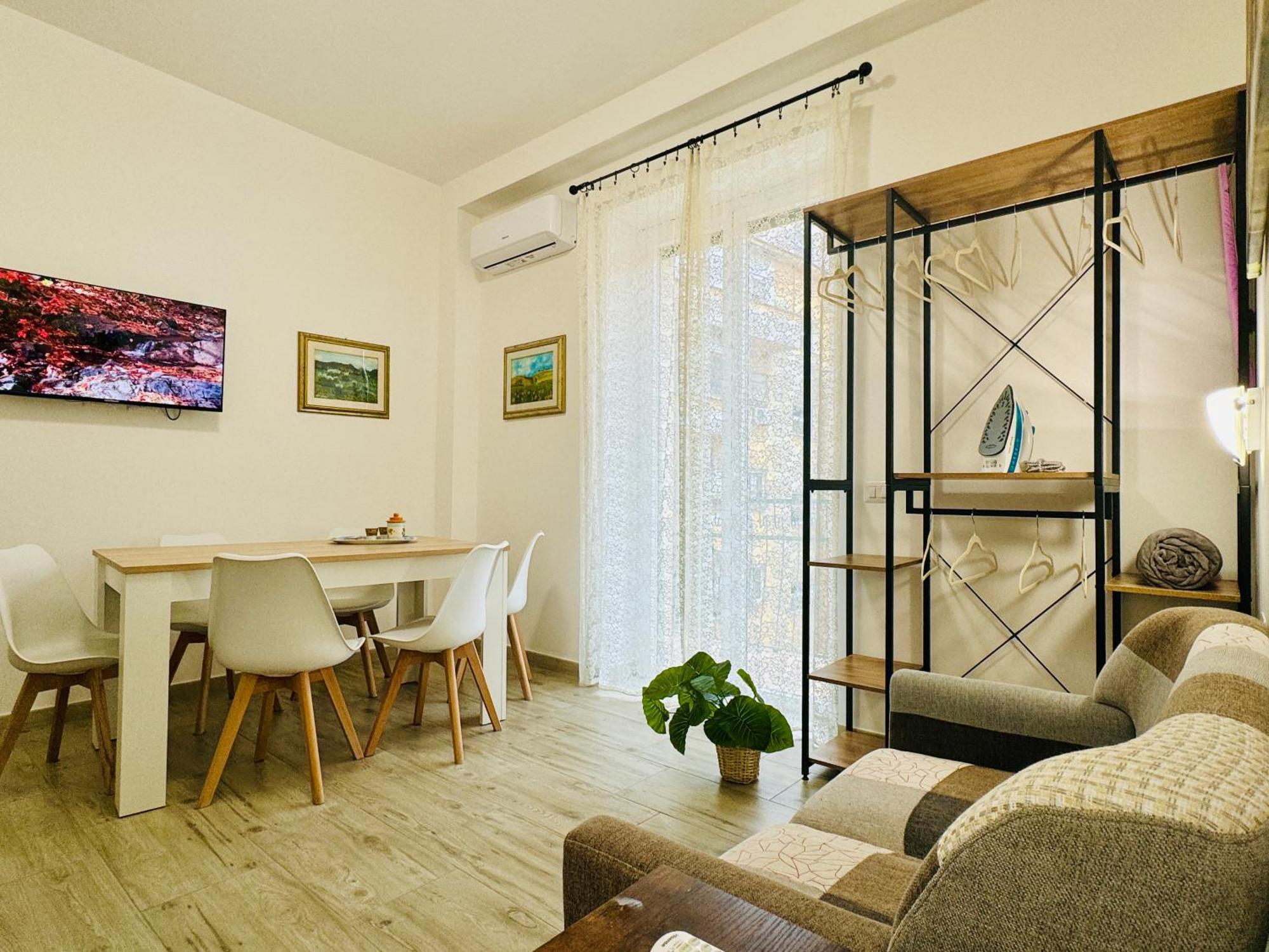 Casa Flora Apartment Рим Екстериор снимка